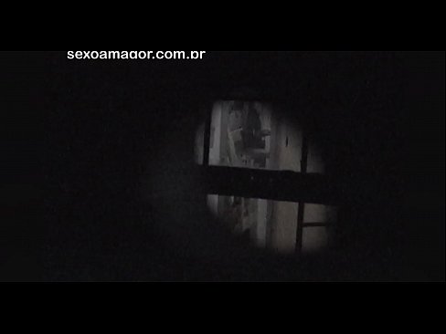 ❤️ Szőke lányt titokban videóra vette a környékbeli kukkoló, aki üreges téglák mögé rejtőzött ️ Baszás videó at hu.javarchive.top ️❤