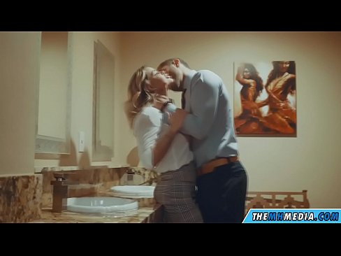 ❤️ Amikor egy bögyös szőke elcsábít egy nyilvános WC-ben ️ Baszás videó at hu.javarchive.top ️❤